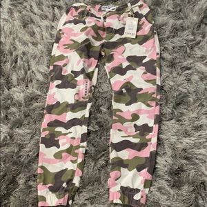 Kreamy Blush Camo Pants